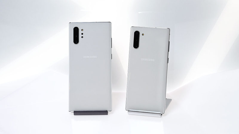 While it might seem counter-intuitive, the 6.3-inch standard Note 10 is actually the “new” entry to the Note family.